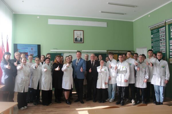 «Зачетный разговор» с Андреем Геннадьевичем ЕСИНЫМ. Лидер молодежи Гродненщины встретился с активистами БРСМ