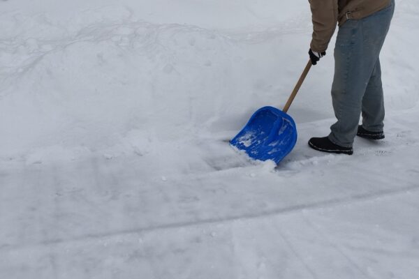 Убираем снег вместе!